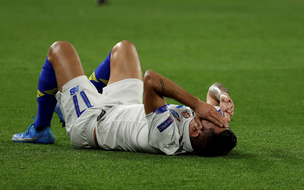 El agente Matías Bunge acelera en Oporto el traspaso de Corona al Sevilla