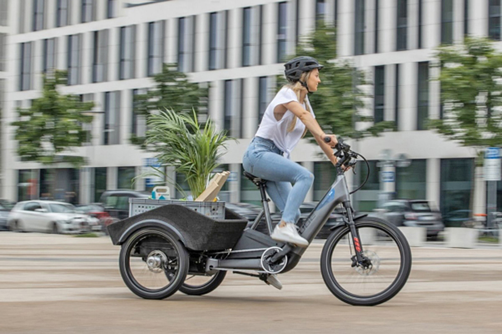BMW idea triciclo eléctrico de carga para micromovilidad urbana