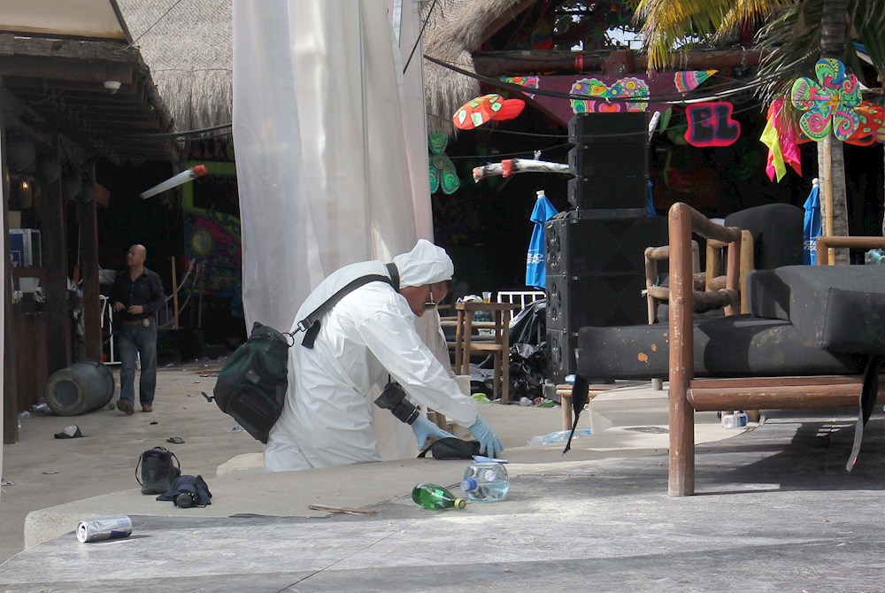 Un canadiense muerto y 2 heridos por tiroteo en la mexicana Playa del Carmen