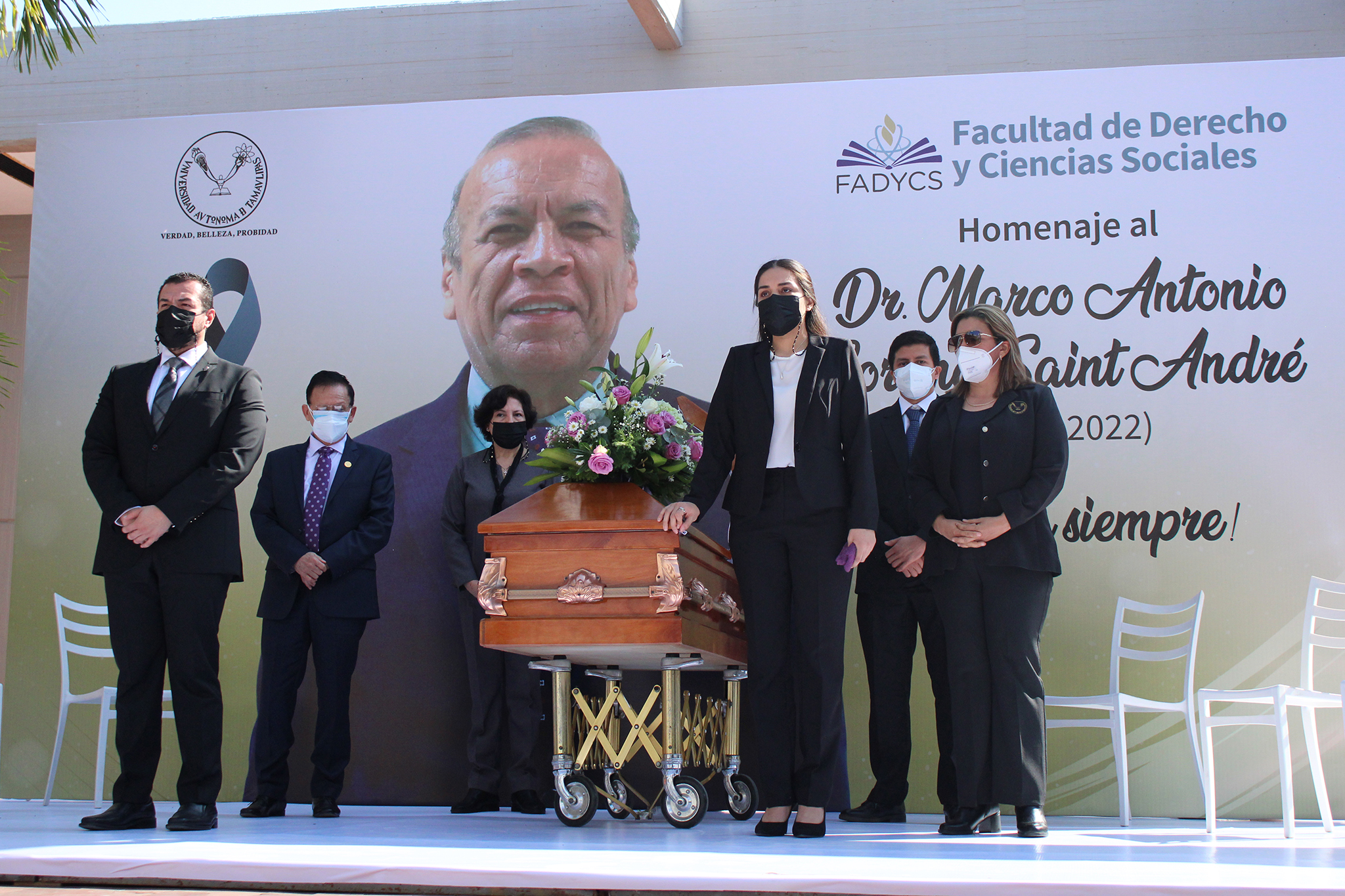 Rinde la UAT homenaje póstumo al Dr. Marco Antonio Cortina Saint André