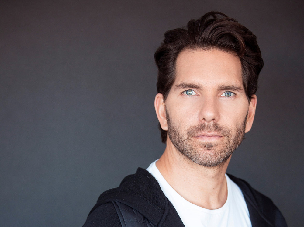 Arap Bethke: “Un micrófono más grande conlleva gran responsabilidad”