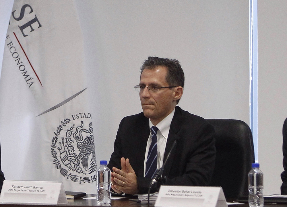 Advierten roces en T-MEC por nacionalismo eléctrico en México y autos en EEUU