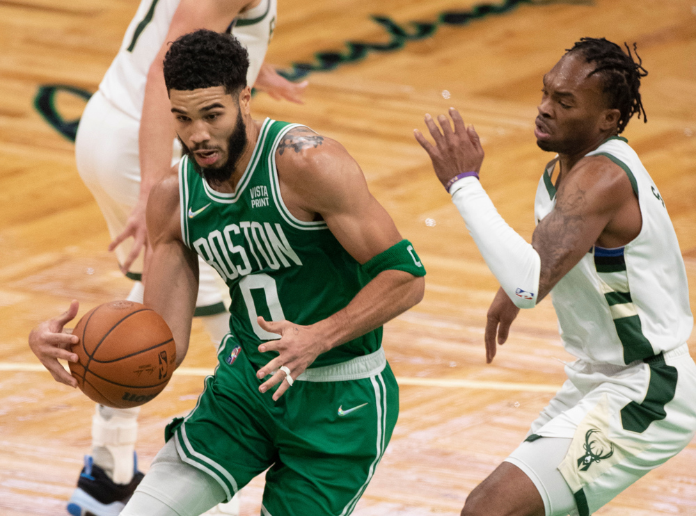 Los Celtics y los Timberwolves ganan en la breve jornada de la NBA por el Super Bowl