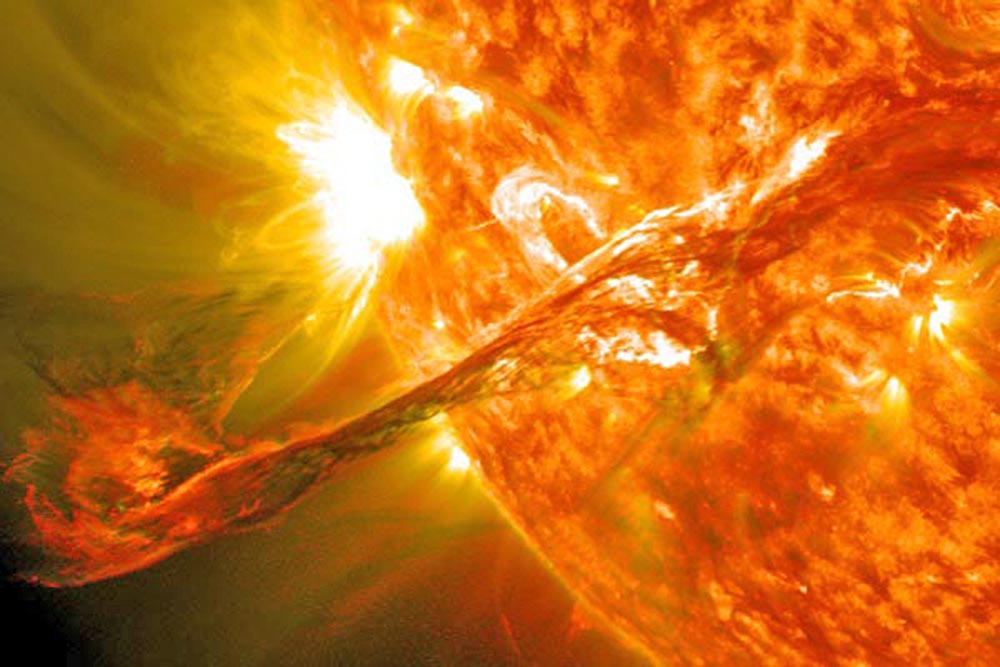 NASA anuncia dos nuevas misiones para estudiar la atmósfera del sol desde adentro