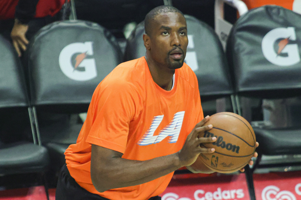 Ibaka se va a los Milwaukee Bucks, según ESPN y The Athletic