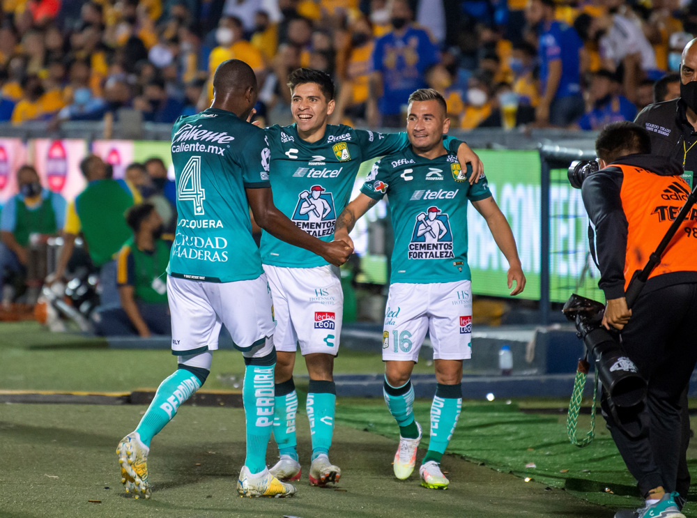 Guastatoya de Guatemala y León de México inician su andar en la Concacaf