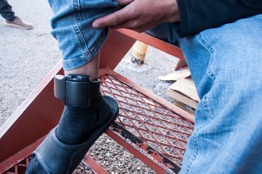 Inmigración ampliará detención domiciliaria para restarla en cárceles