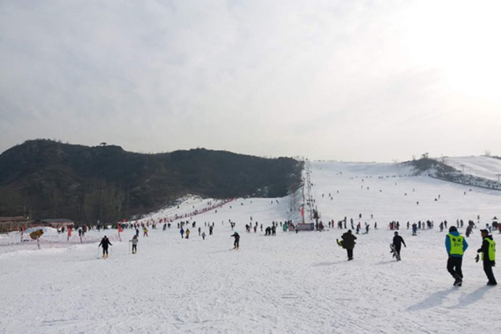 Atletas de los juegos de Invierno de Pekín competirán sobre nieve artificial