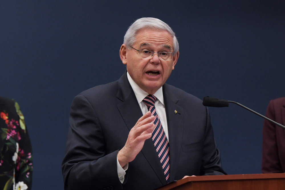 Legisladores de EEUU y España, preocupados por la desinformación en español