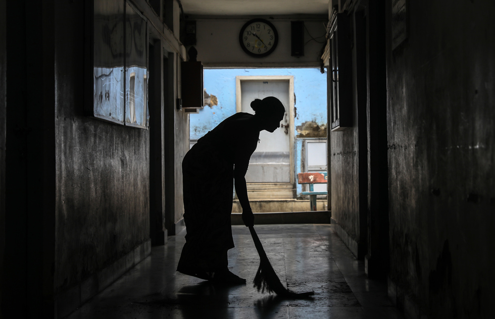 México tiene 2,3 millones de trabajadoras domésticas, el 99 % sin contrato