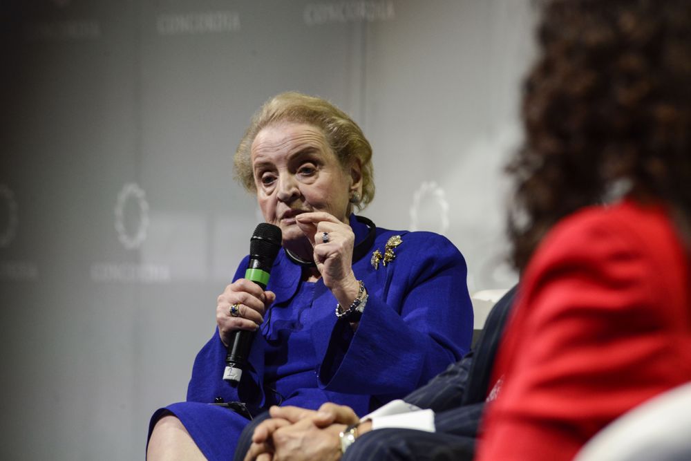 Muere Madeleine Albright, la primera mujer que lideró la diplomacia de EEUU