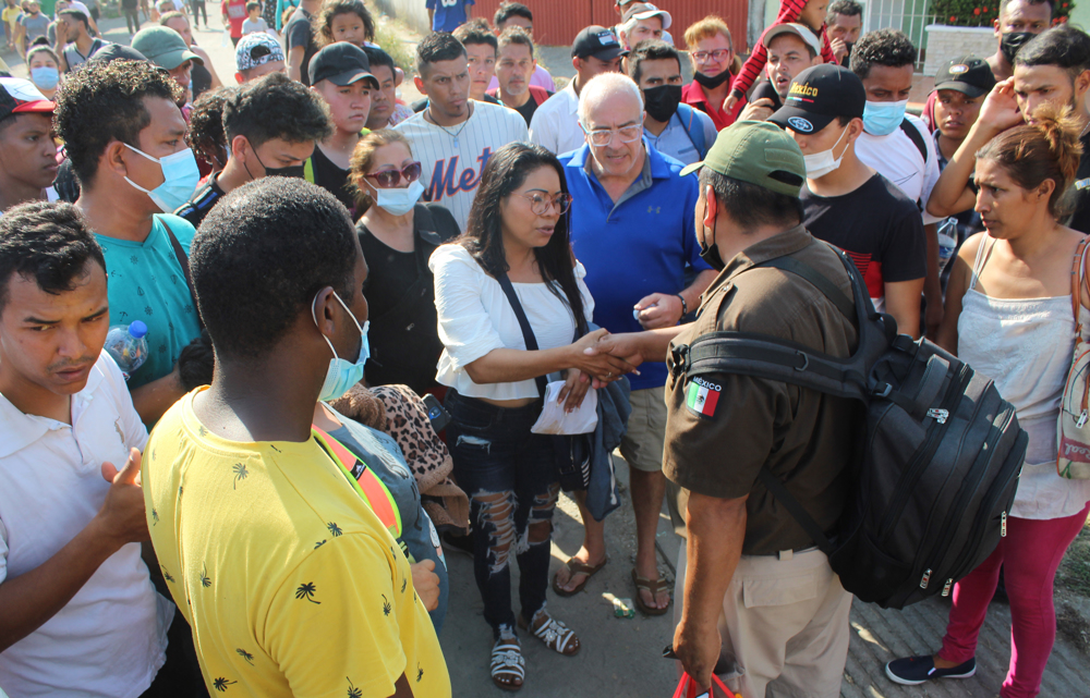 Migración de México suspende temporalmente servicios en fronteriza Tapachula