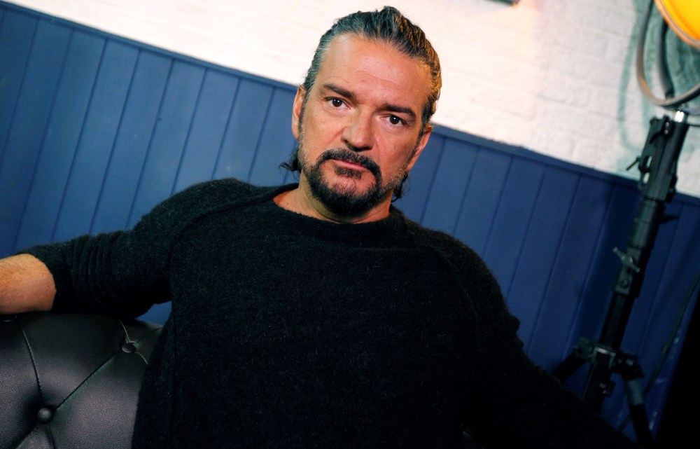 Arjona comienza con entradas agotadas gira norteamericana “Blanco y negro”