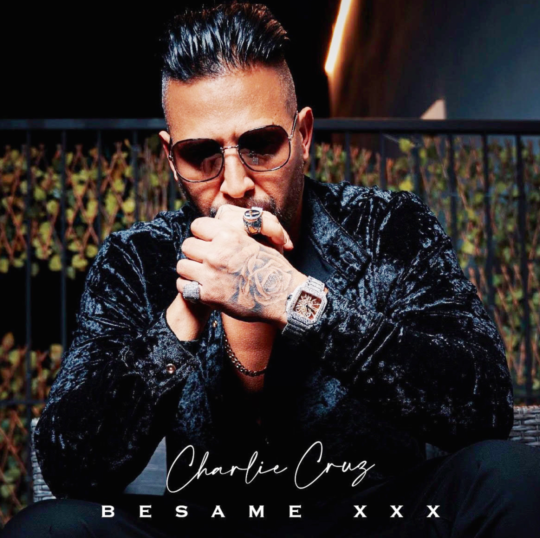Charlie Cruz, la nueva voz de la salsa estrena “Bésame XXX”