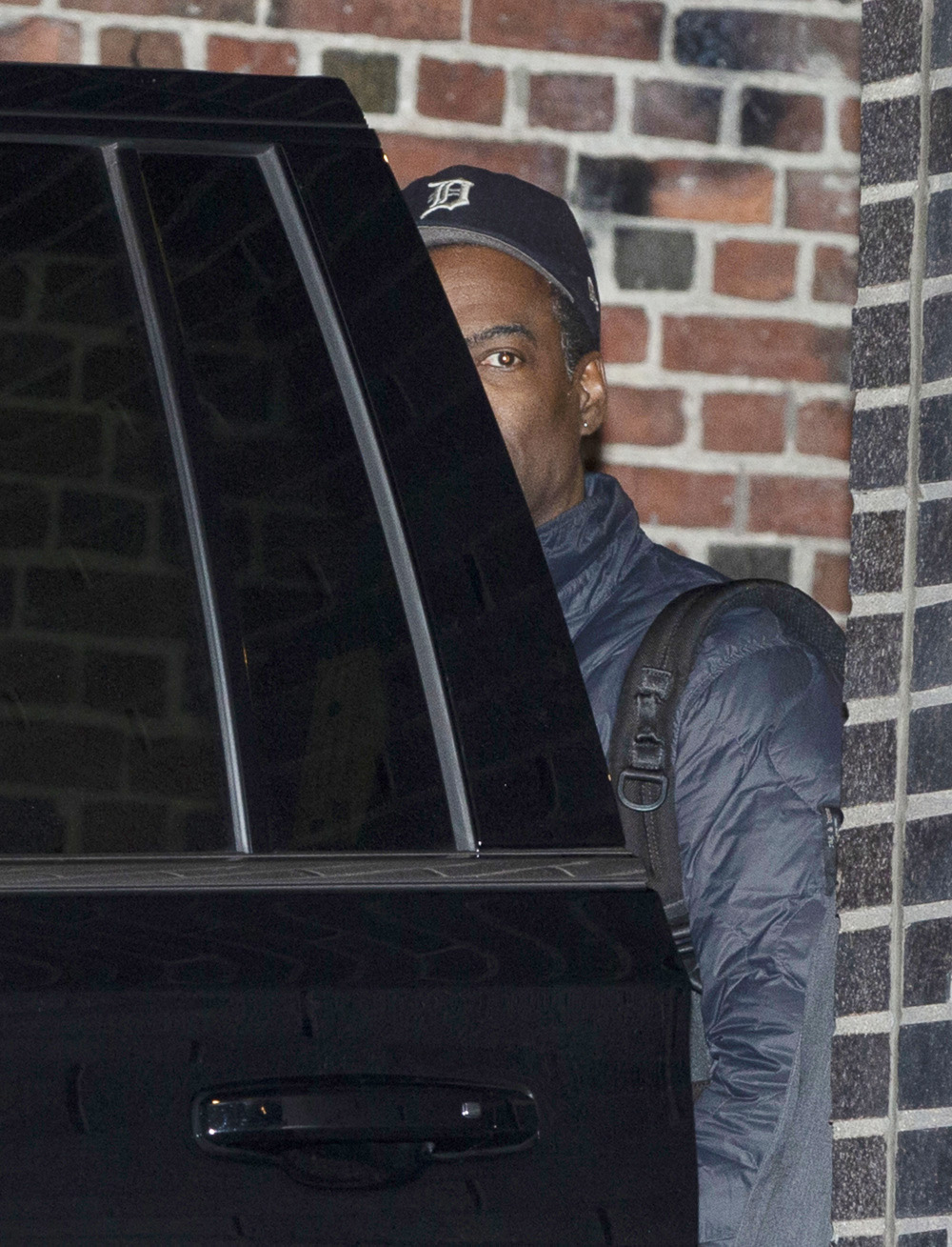 Chris Rock dice que aún está procesando lo que ocurrió en los Óscar