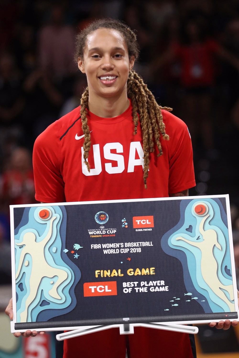 Brittney Griner se encuentra “bien” pero continúa detenida en Rusia