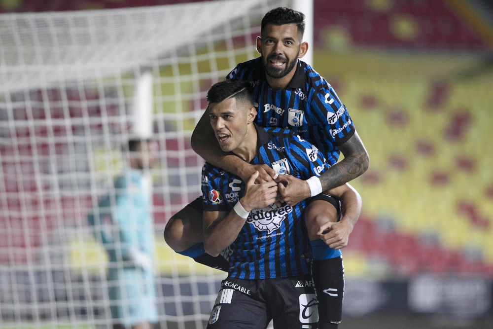 El argentino Sequeira le da al Querétaro el primer triunfo desde los hechos violentos