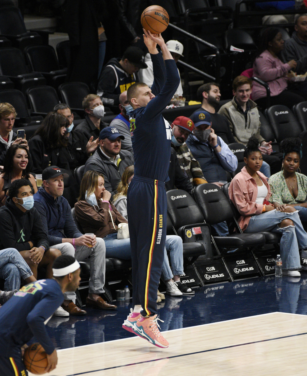 127-115: Jokic y el perímetro de los Nuggets no dan opción a los Clippers