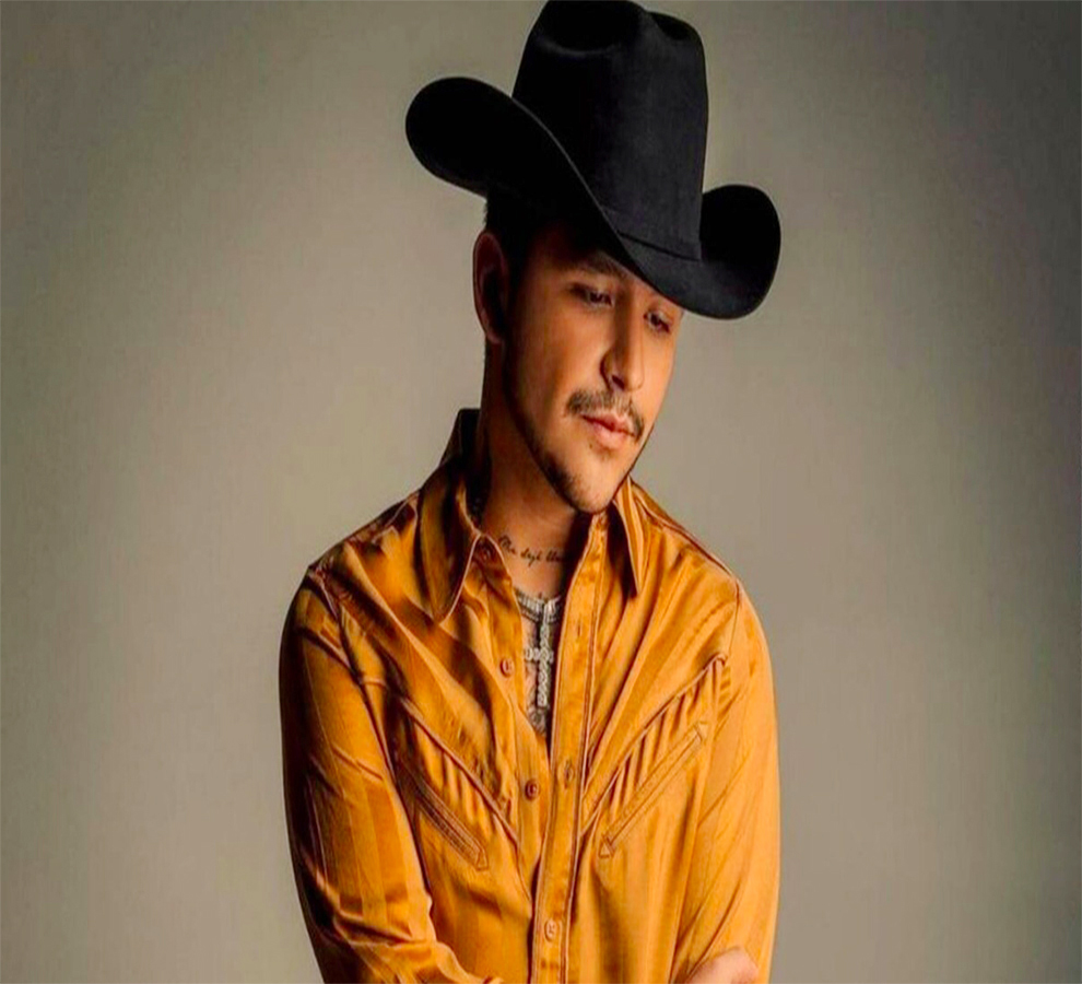 Regresarán dinero a fans tras plantón de Cristian Nodal en Colombia