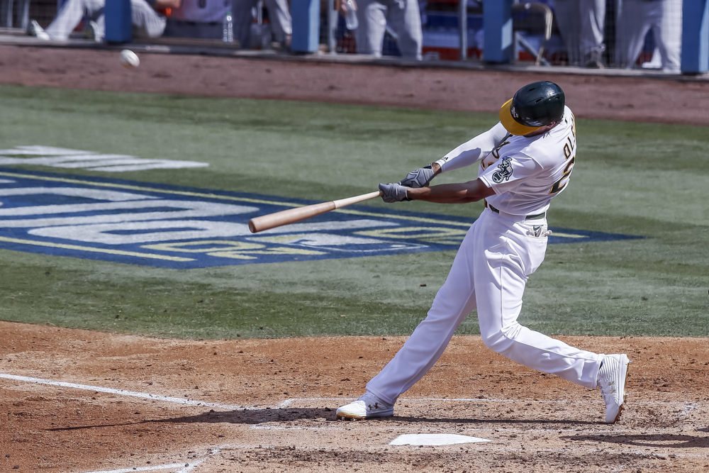 Los Bravos contratan a Matt Olson que sale de los Atléticos