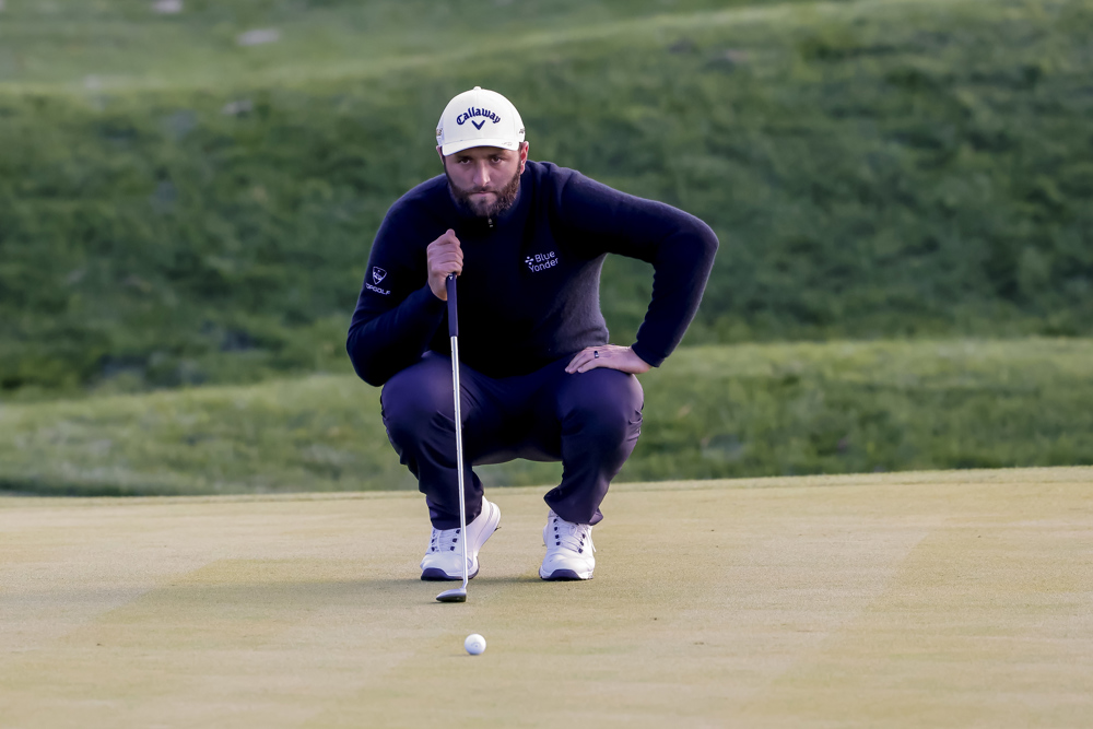 Rahm, a cuatro golpes de los líderes tras la segunda ronda