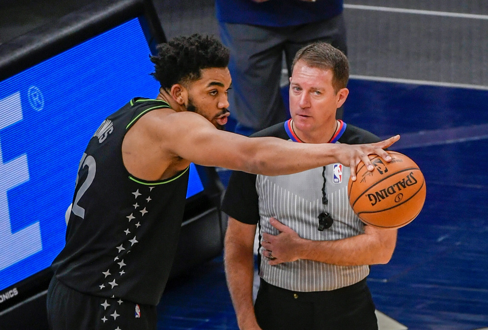 El dominicano Karl-Anthony Towns brilla con 60 puntos, 32 solo en un cuarto