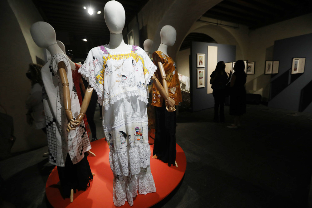“Una larga hebra”, vida y obra de una bordadora mexicana del textil yucateco