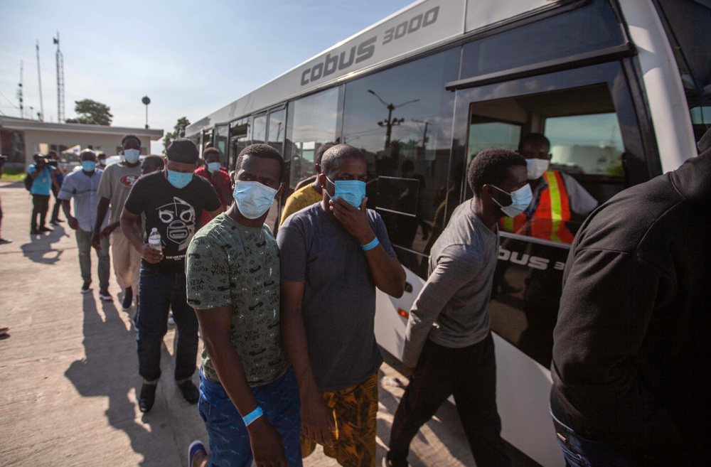 EEUU rescinde la norma sanitaria que utilizaba para expulsar a migrantes