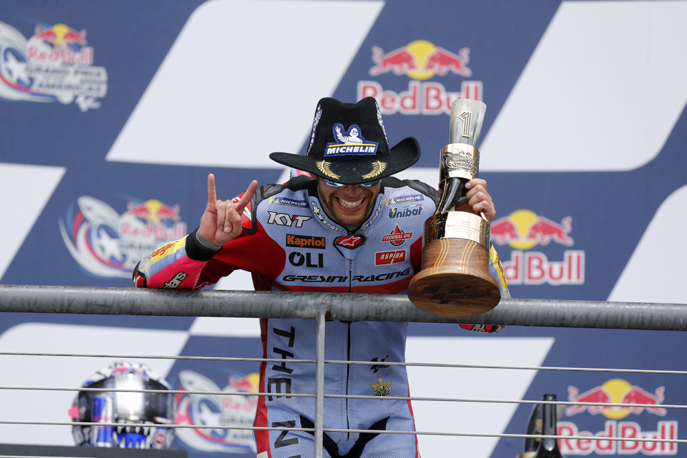 Enea “La Bestia” Bastianini, segunda victoria en la gran remontada de Márquez