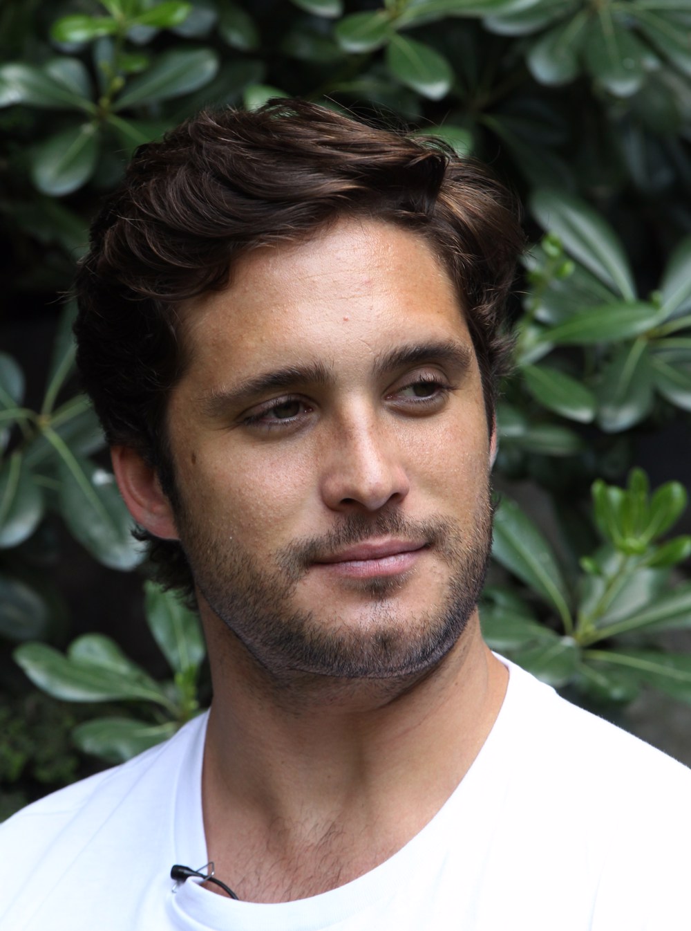 Diego Boneta y Amazon firman un acuerdo para producir series y películas