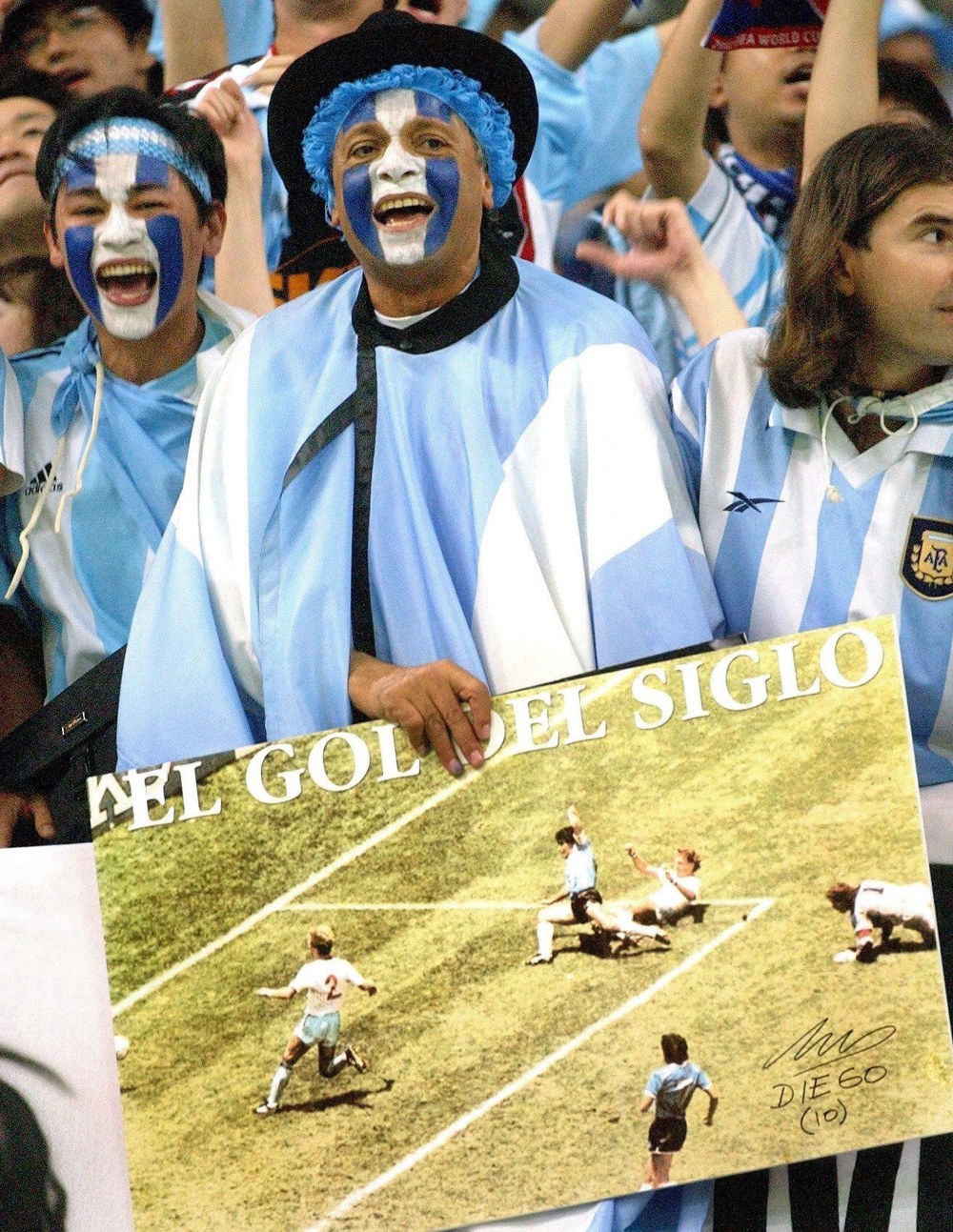 Se subasta la camiseta de Maradona de la ‘Mano de Dios’