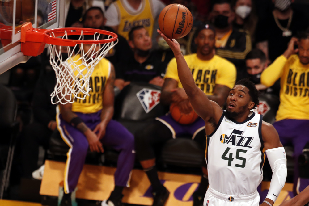 Mitchell no sufre lesiones graves y no está descartado para Jazz-Mavs