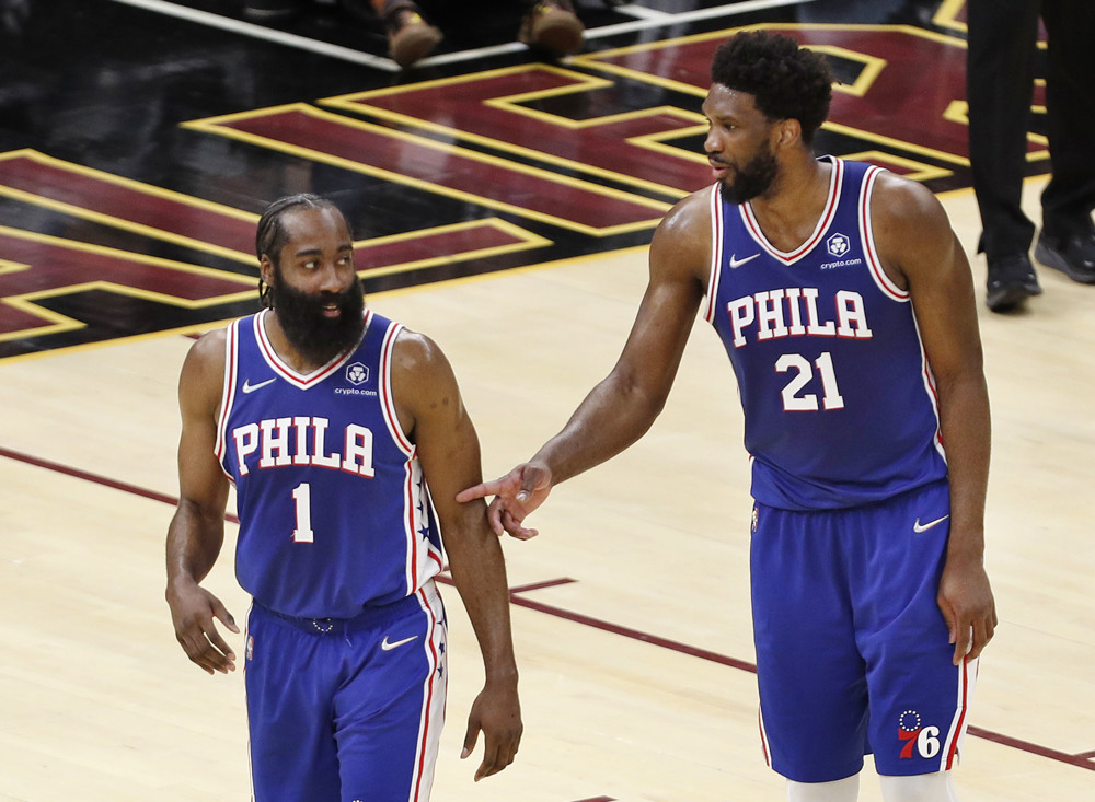 Doncic y Embiid, jugadores de la semana en la NBA