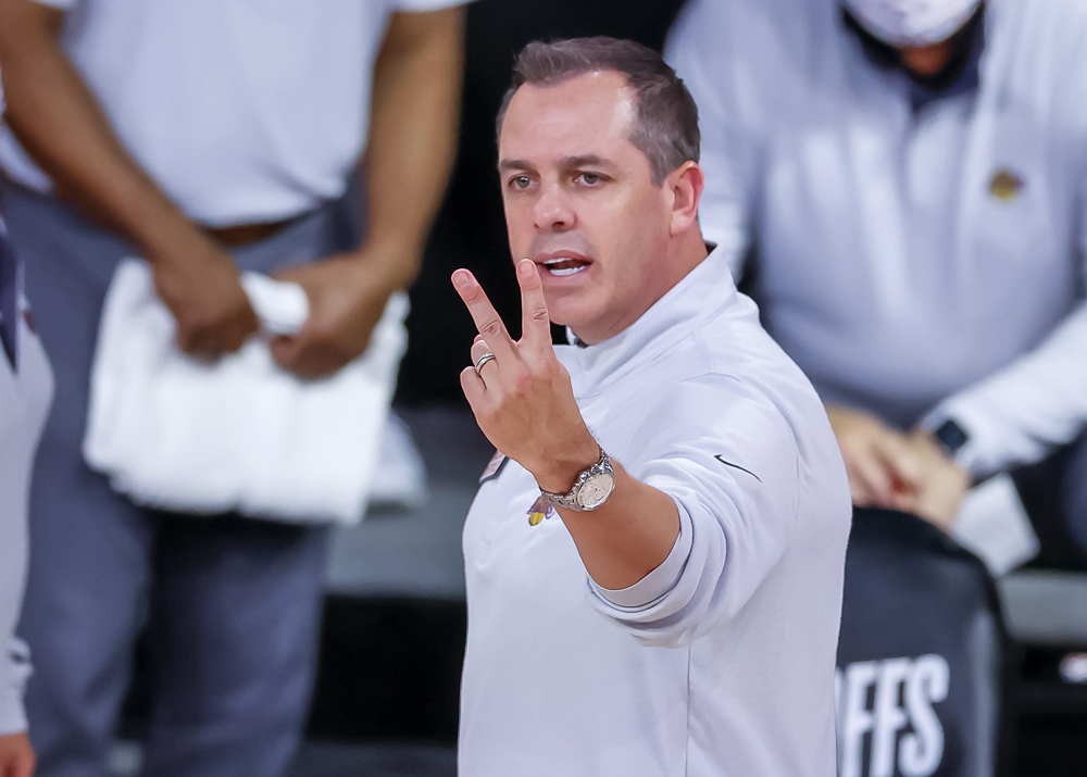 Los Lakers despiden a Vogel: “Gracias, ‘coach'”