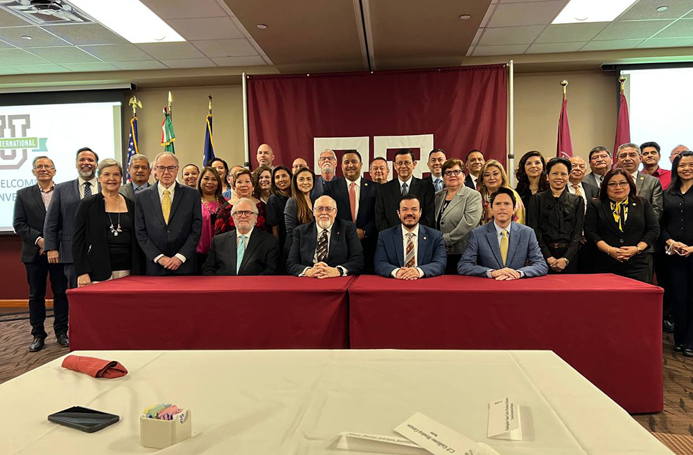 Rector de la UAT preside firma de acuerdos con la Universidad Texas A&M