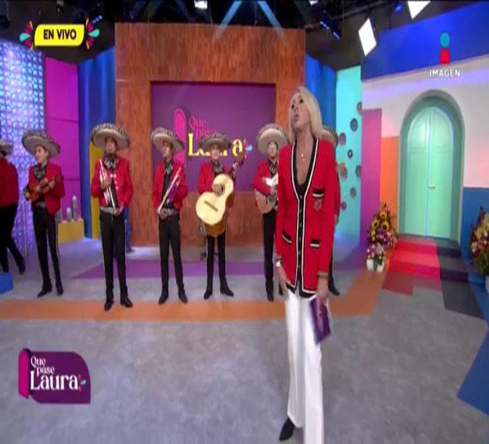 Laura Bozzo tuvo bienvenida con mariachi en su regreso a la televisión