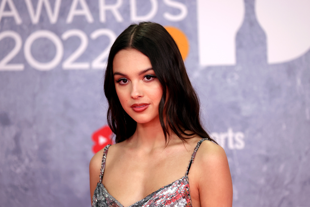 Cantante Olivia Rodrigo y DJ Zack Bia son vistos juntos en Nueva York