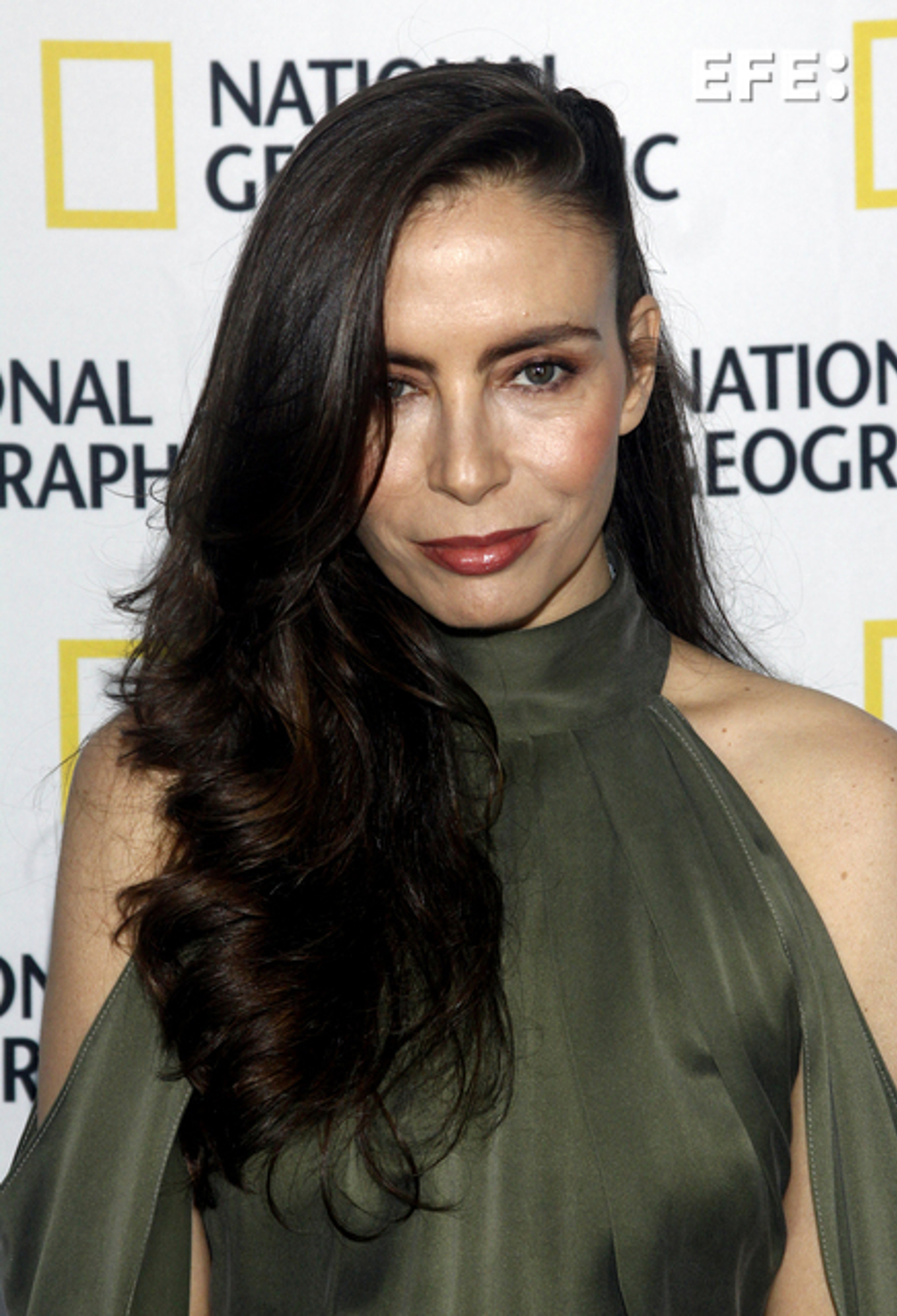 Sasha Sokol da detalles de su historia y advierte demanda a Luis De Llano