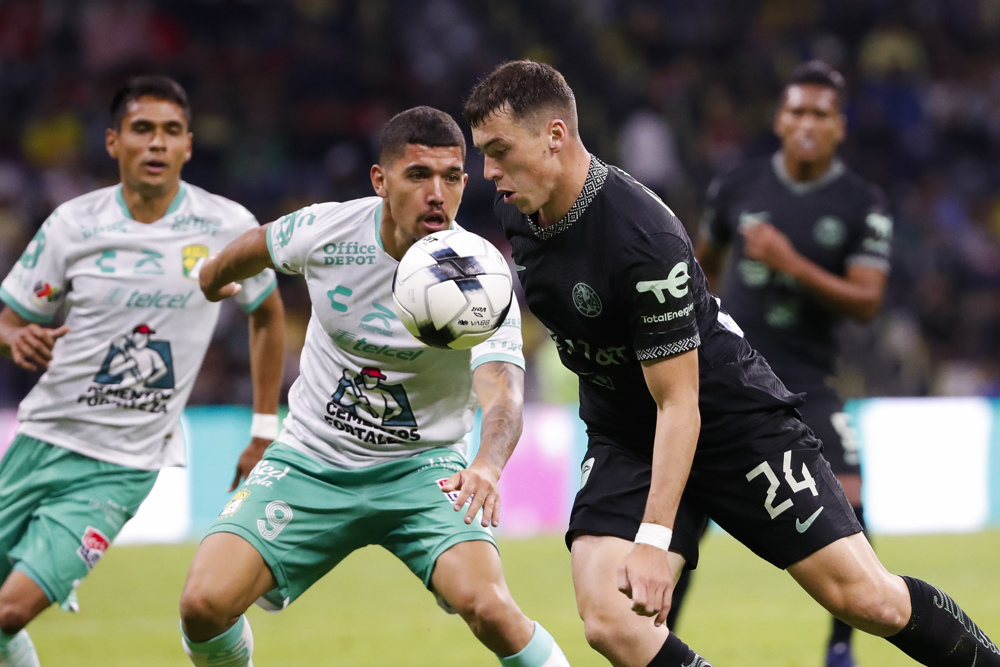 El paraguayo Richard Sánchez anota en triunfo del América sobre el León
