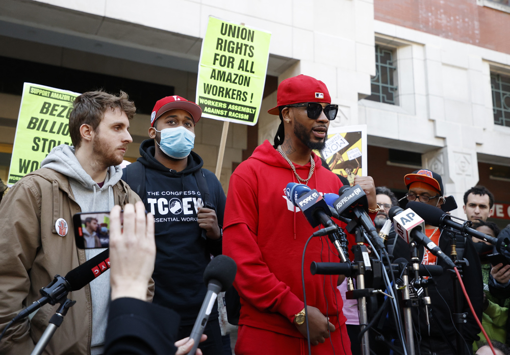 Trabajadores de Amazon en EEUU le ganan el pulso al gigante tecnológico