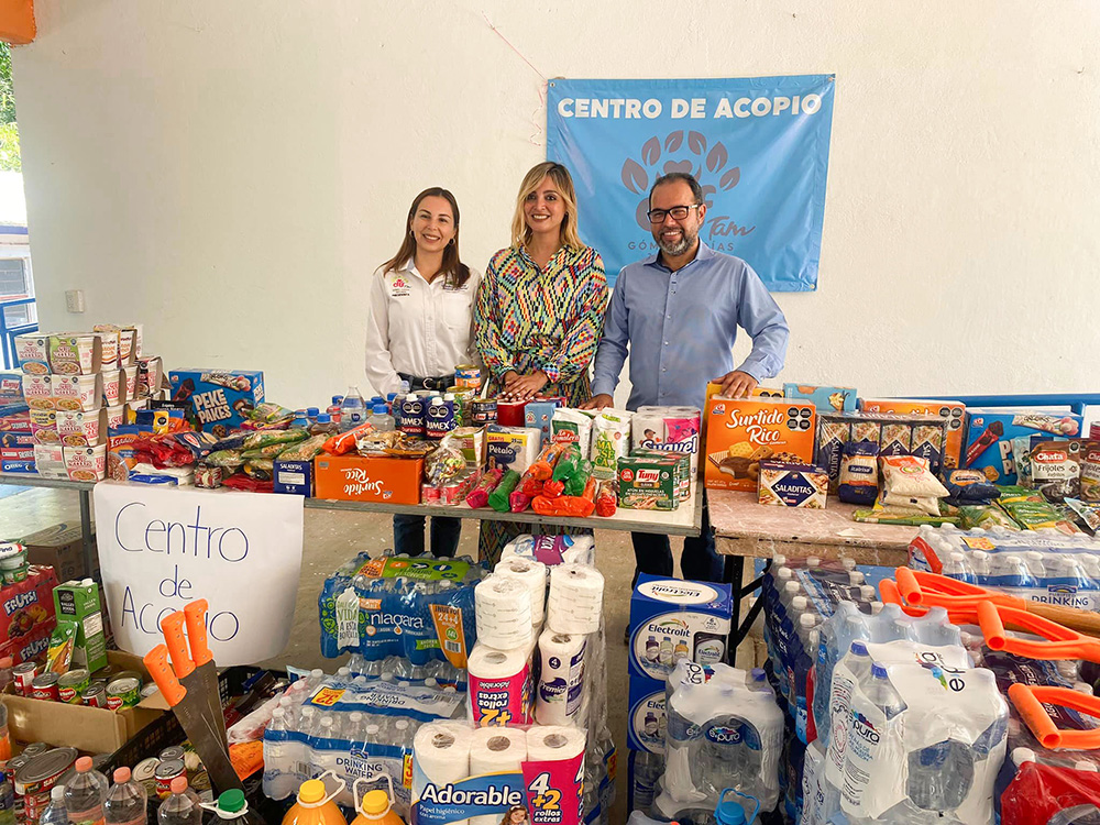 Entrega UAT víveres en apoyo a brigadas contra incendio en Biosfera El Cielo