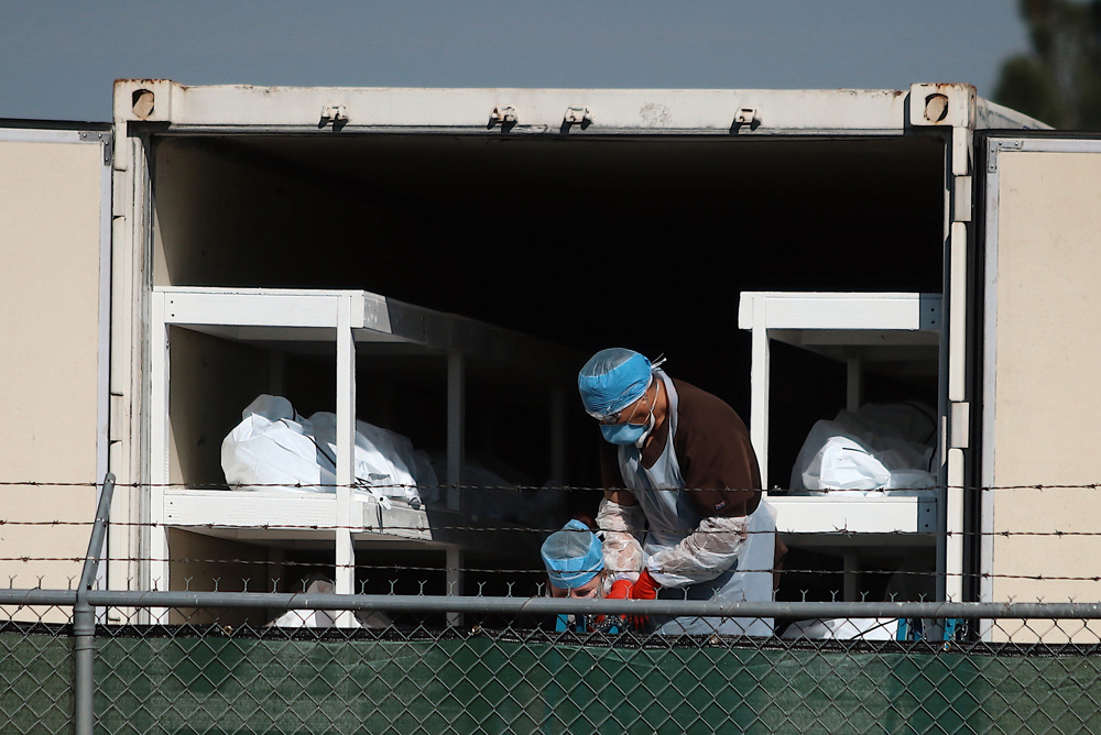 Estados Unidos supera ya el millón de fallecidos por la covid-19