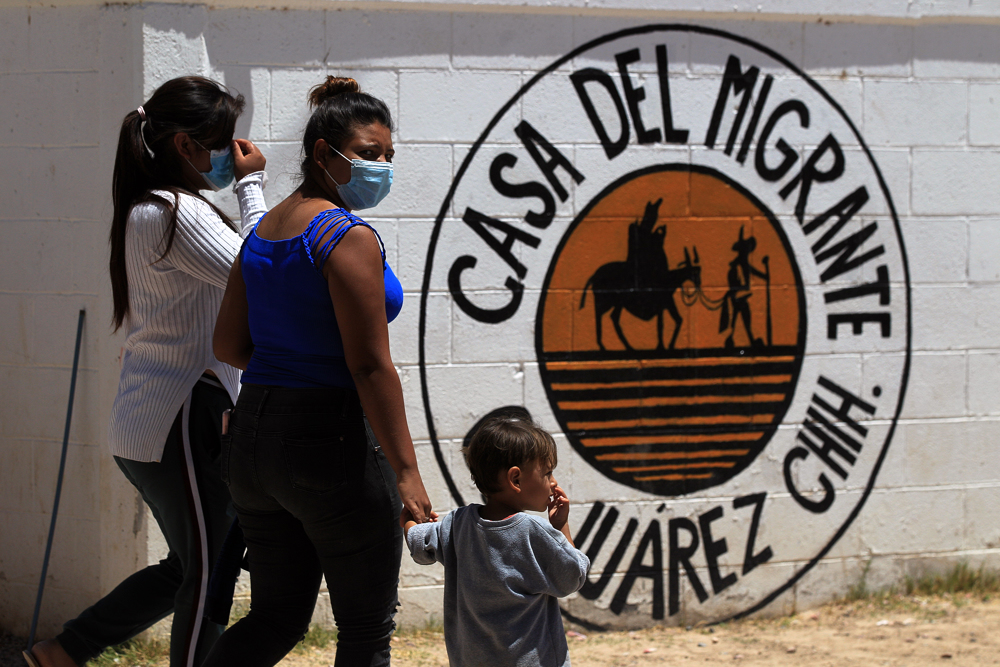 Desilusión e incertidumbre invaden a los migrantes en mexicana Ciudad Juárez