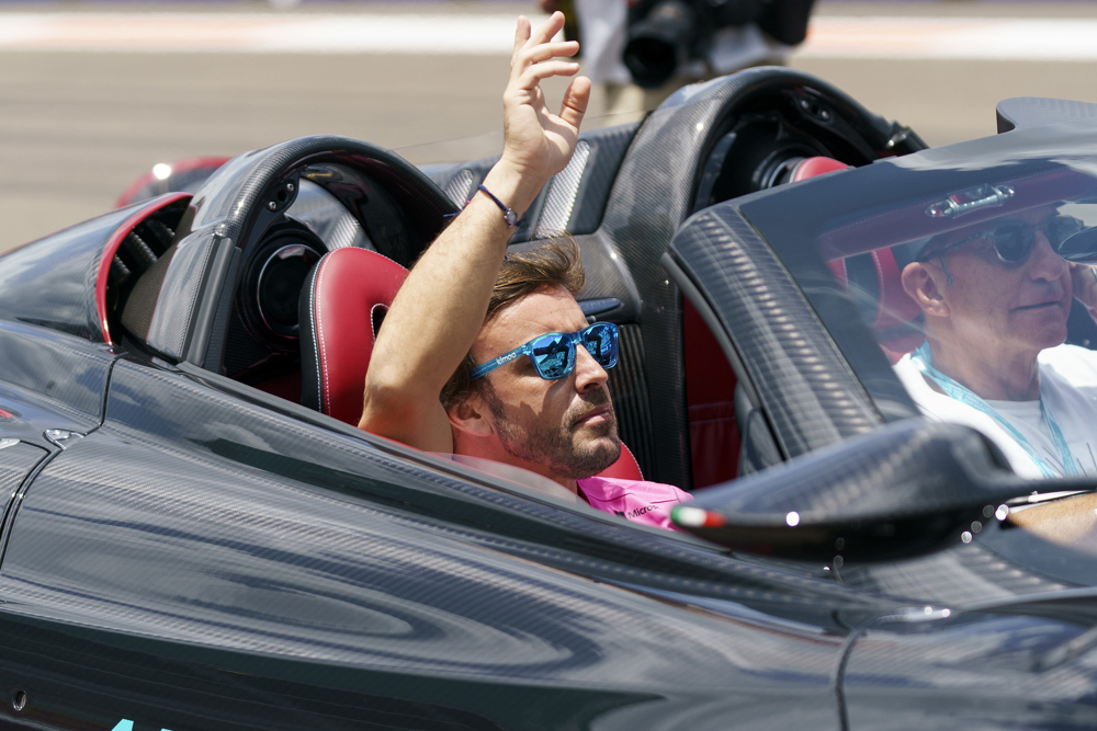 Alonso tras ser noveno en el GP de Miami: “Trabajamos muy duro por cada punto que ganamos”