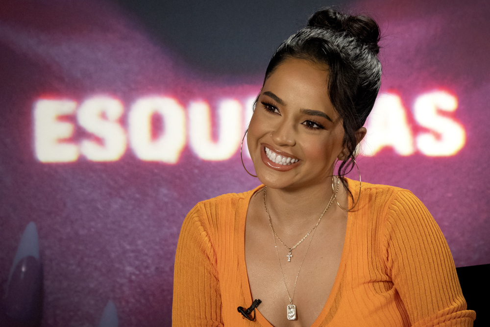 Becky G publica “Esquemas”, un alegato musical contra el encasillamiento