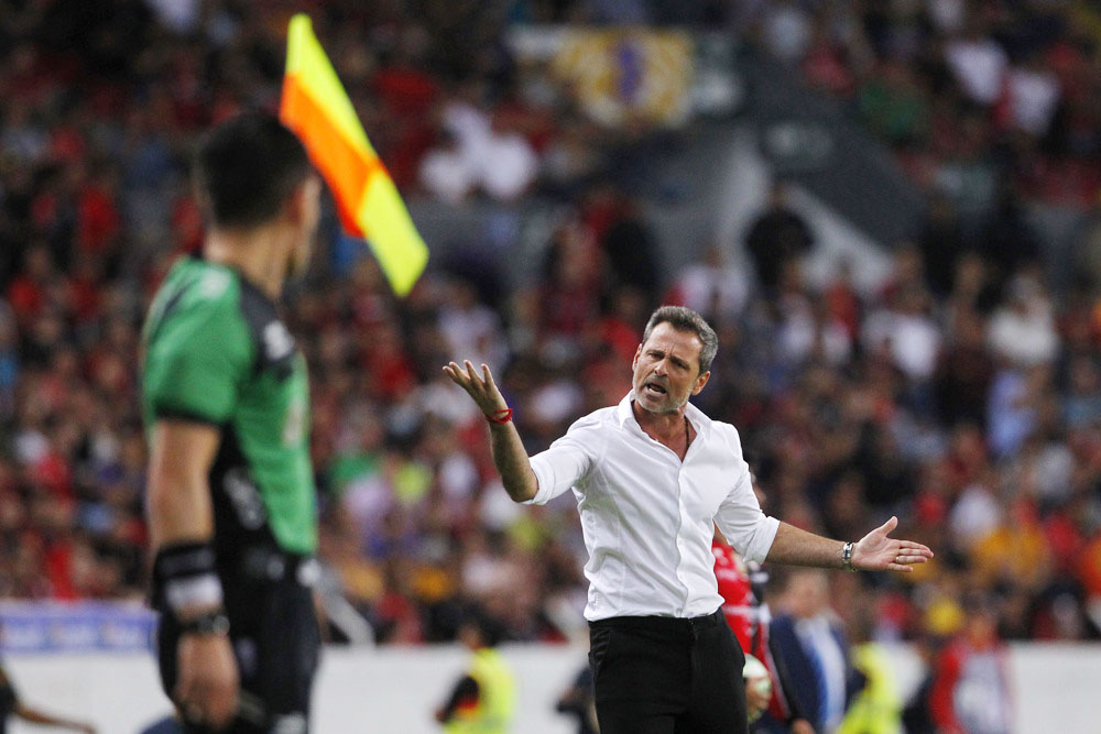 El argentino Diego Cocca y la promesa al campeón Atlas