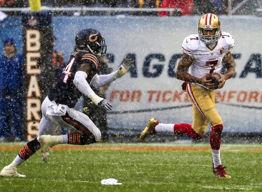 El quarterback Colin Kaepernick entrena con los Raiders para volver a la NFL