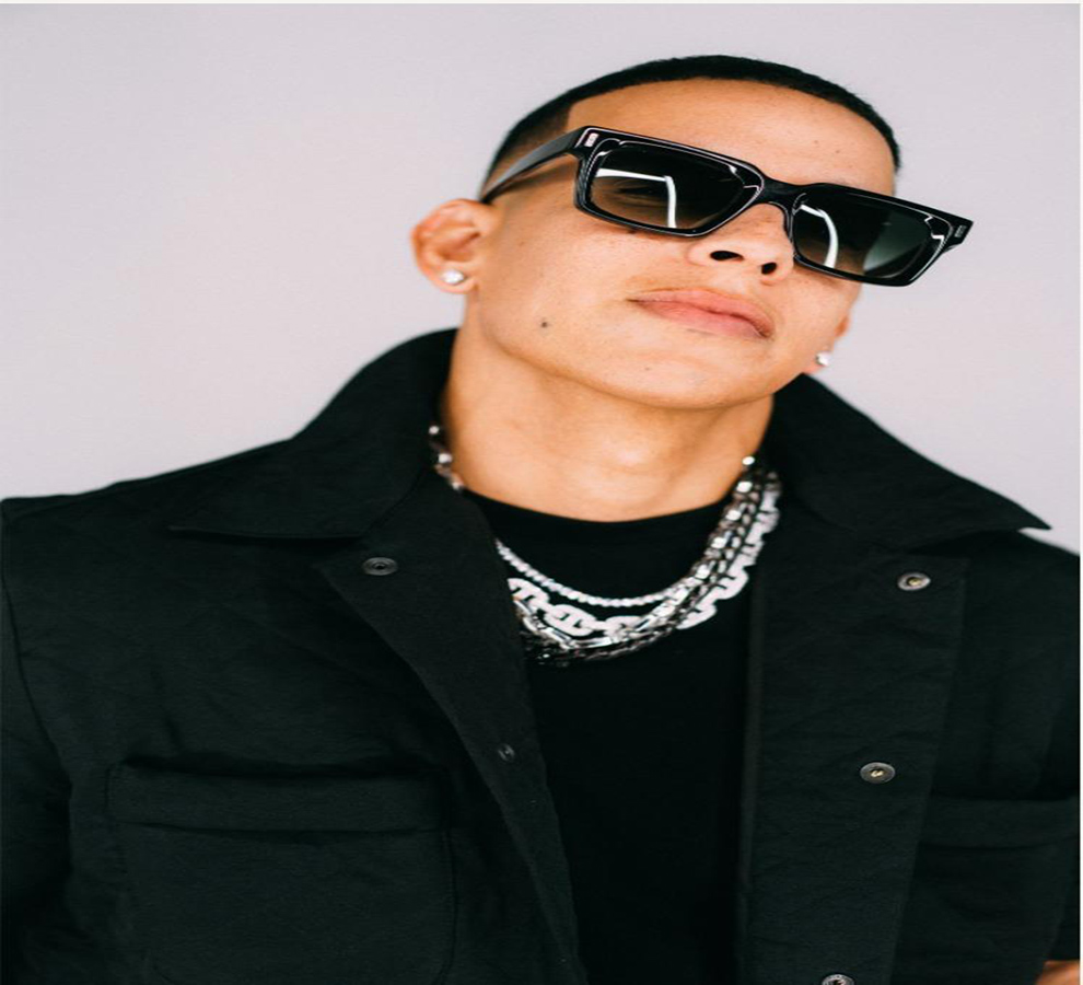 Un millón de chilenos hacen fila virtual para tercera función de Daddy Yankee