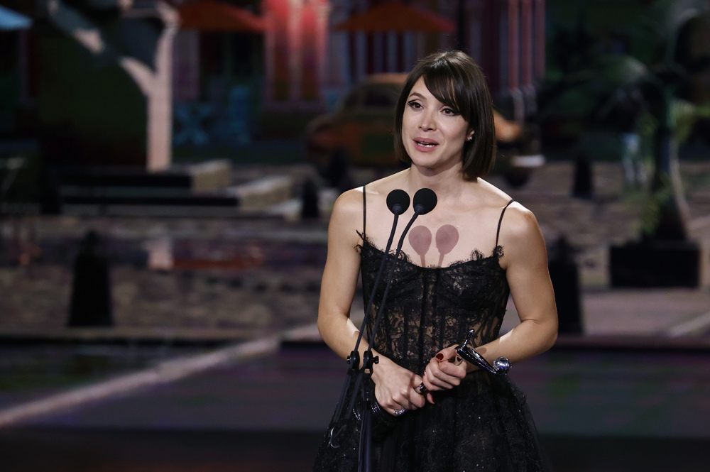 La chilena Daniela Ramírez, Platino a la mejor actriz de serie por “Isabel”