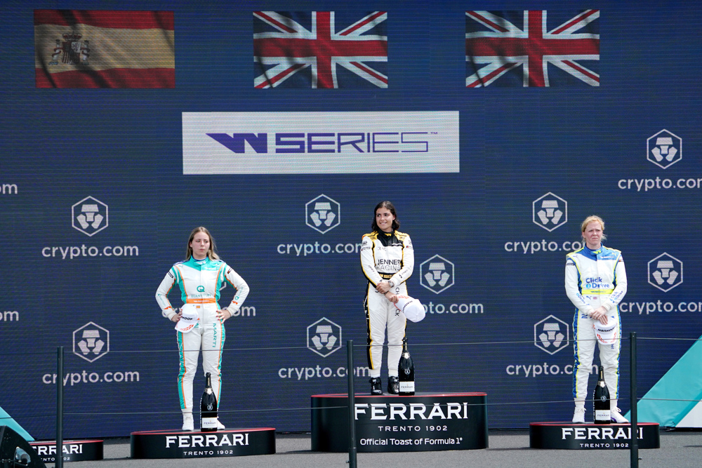 Chadwick vuelve a demostrar en Miami su dominio en la W Series